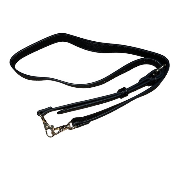 NWT Aldo Black Satchel Tote Bag with White|Black Snake Skin Bag Charm - Picture 9 of 14